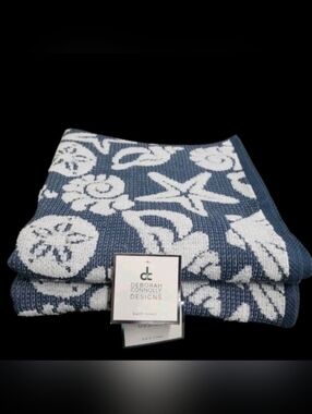 2 Starfish Sea Shell Beach House  Bath Towel Set Deborah Connolly NEW